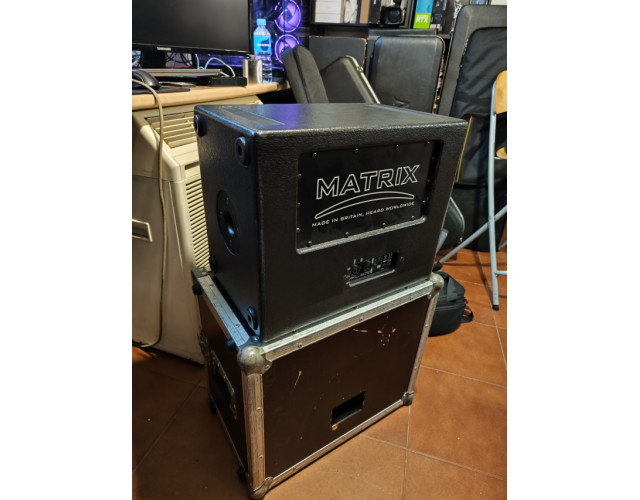 Pantalla FR Matrix 12" pasiva + flightcase