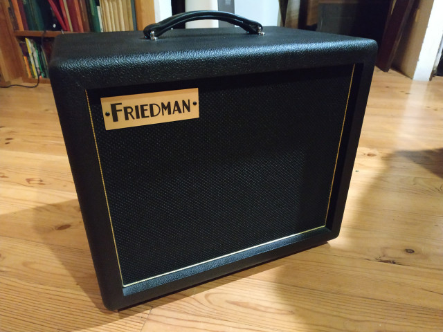 Pantalla FRIEDMAN 1x12'' PT112
