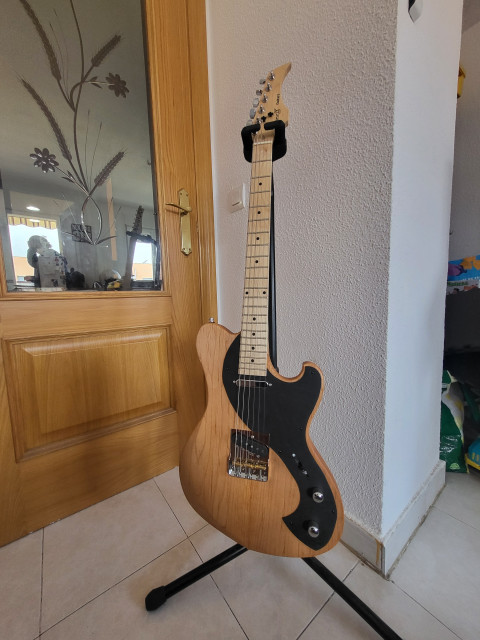 Guitarra de luthier, Tele moderna NO CAMBIO