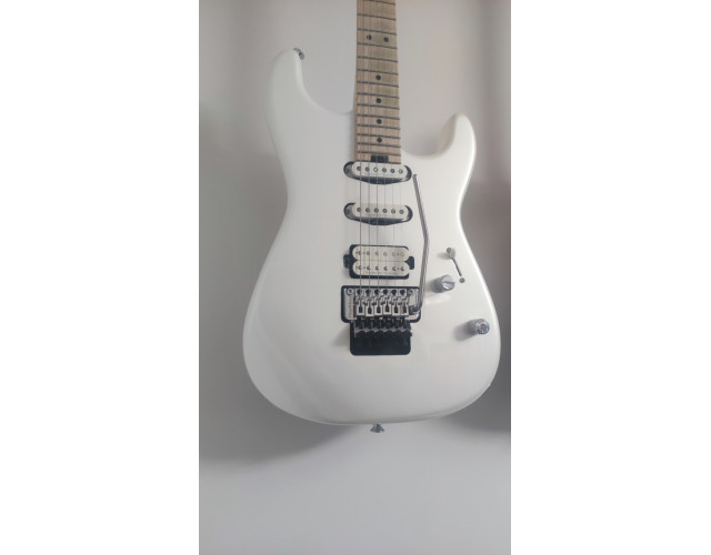 charvel pro-mod san dimas style platinum pearl