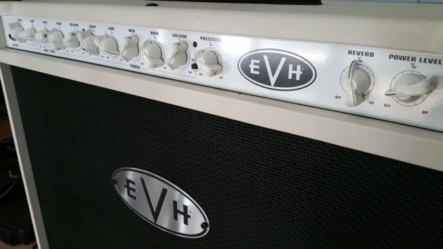 EVH 5150 III combo 2x12 NUEVO