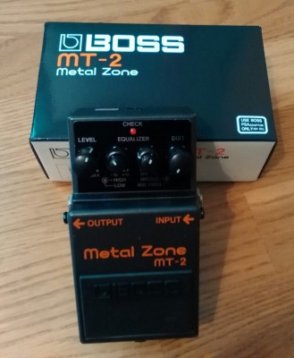 BOSS MT2 (METAL ZONE)