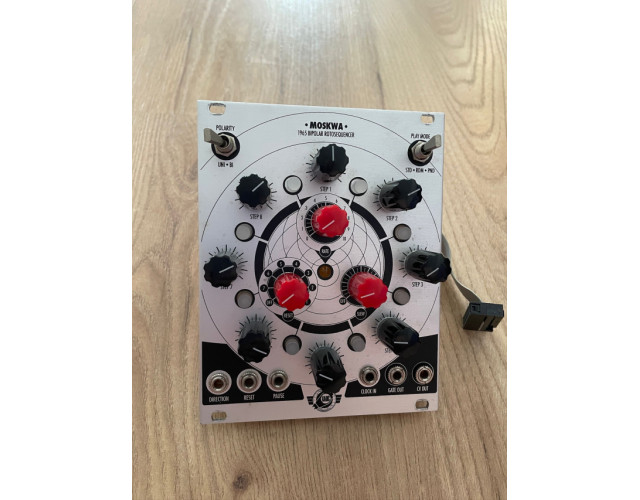 Moskwa - Xaoc Devices (Módulo Secuenciador Eurorack)