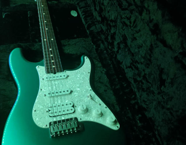 Suhr Classic strat---REBAJA--