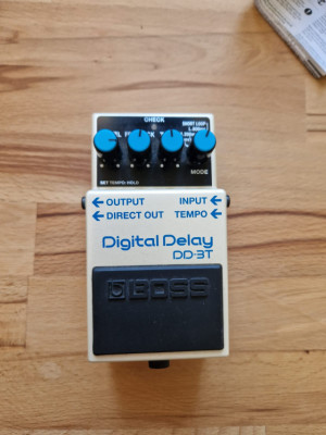 Boss Digital Delay  DD-3T pedal