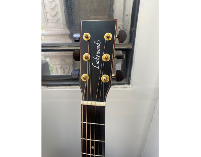 o cambio Acustica Lakewood C-31 Custom tamaño Concert OO Parlor