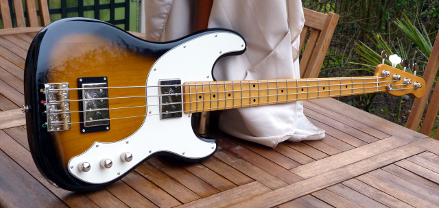 Fender modern player telecaster bass