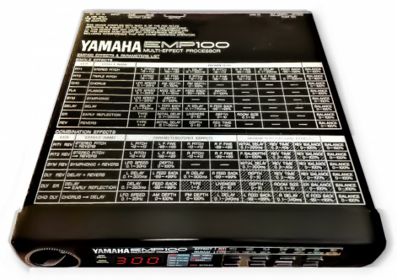 MULTIEFECTOS YAMAHA EMP-100. Pitch Shifter, Chorus, Flange, Symphonic, Delay, Reverb. Reflection…