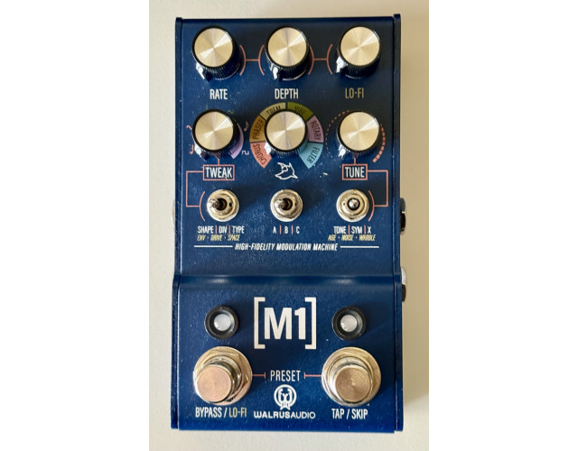 Modulación WALRUS AUDIO MAKO M-1