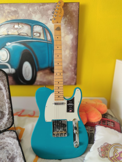 Fender Telecaster american profesional II Miami blue