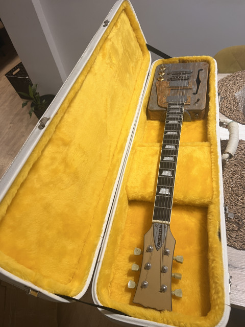 Cigar Box guitarra