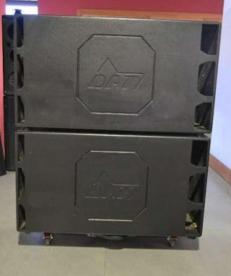Pareja Subwoofers DAT SM400