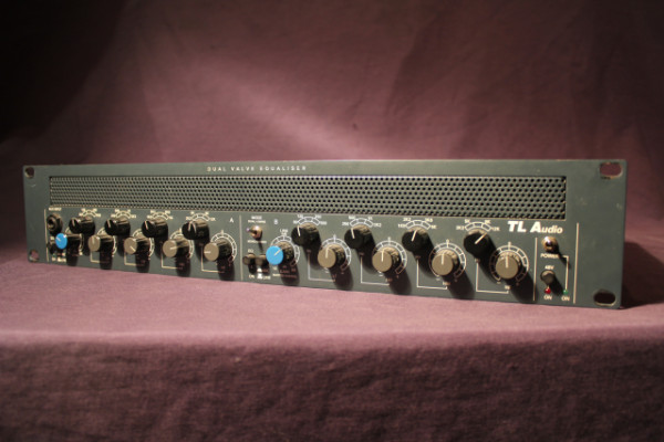 TL AUDIO dual valve equalizer (Classic Series) MADE IN ENGLAND