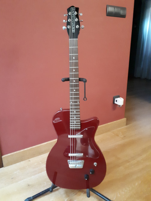 DANELECTRO U2 56 PRO