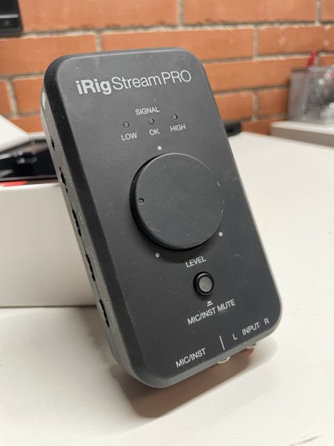 IK Multimedia IRig Stream Pro (ideal para Live o grabar en móvil)