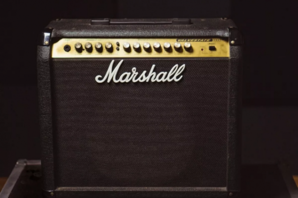 Amplificador Marshall Valvestate VS65 R