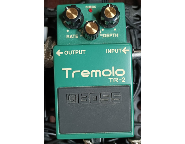 Vendo Tremolo Boss TR-2