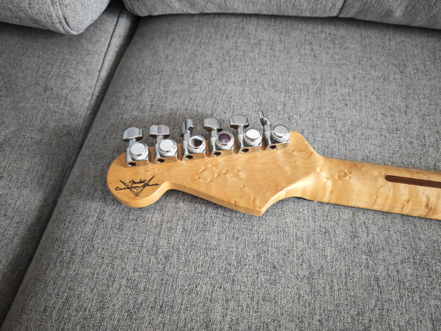 Fender Custom Shop Stratocaster Custom dlxe del 2011