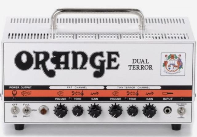 Orange Dual Terror por Fender Hot Rod