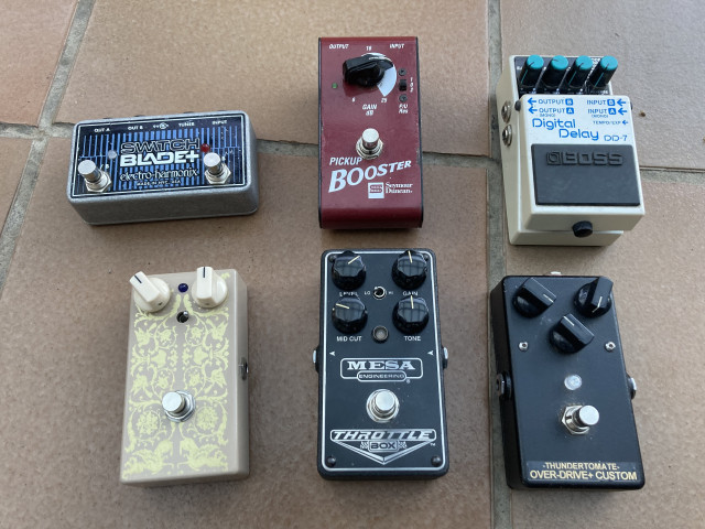 Pedales (mesa, lovepedal, thundertomate, ehx)