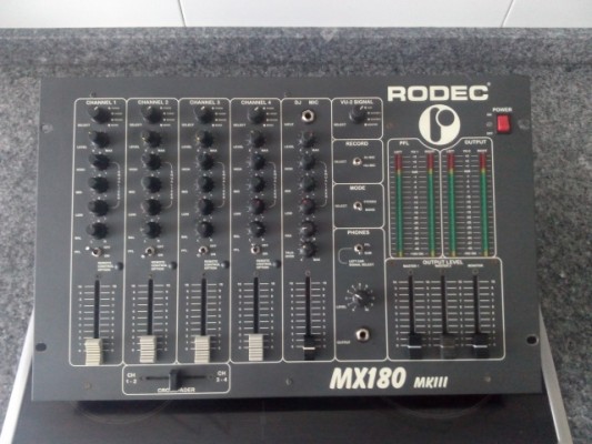 RODEC MX 180 MK3 (RESERVADA)