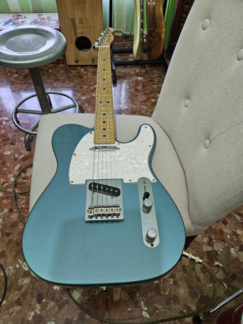 Telecaster Mex pickups custom shop