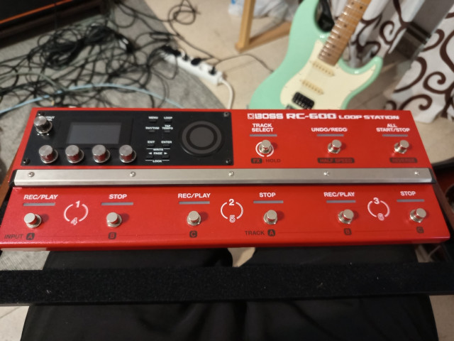 Loop satation Boss RC 600