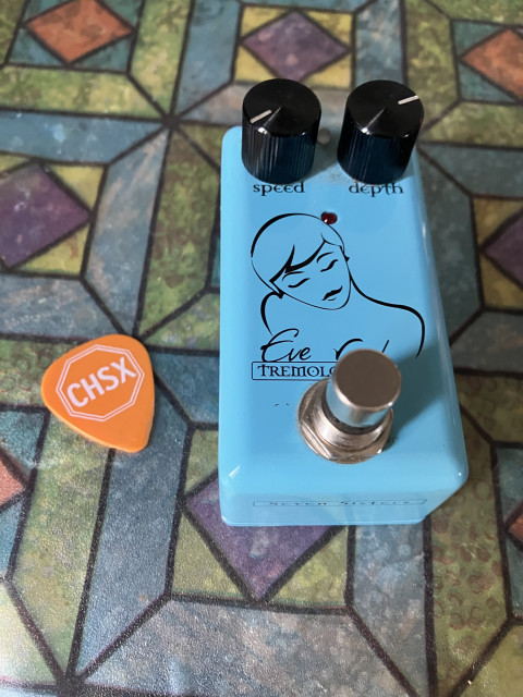 Red Witch Seven Sisters Eve Tremolo