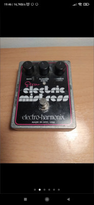 Electric Mistress Stereo de Electro-Harmonix