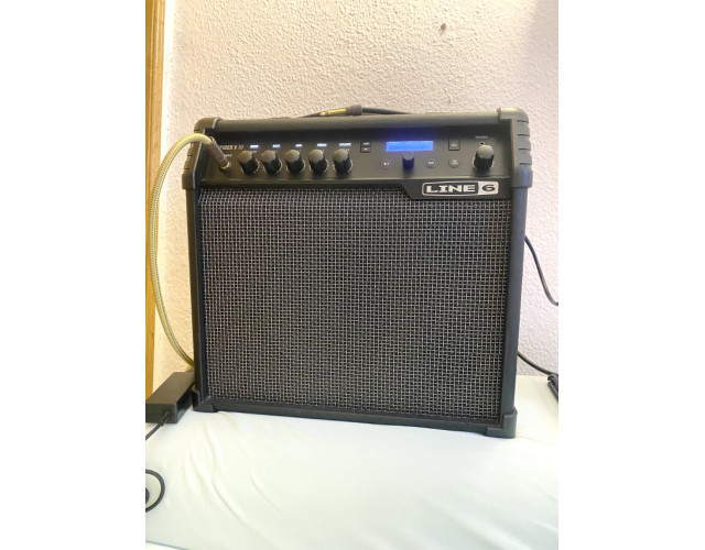 -Todoterreno-Line 6 V Spider 30 y pedal MK II