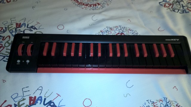 Vendo Korg micro key 37 Red&Black