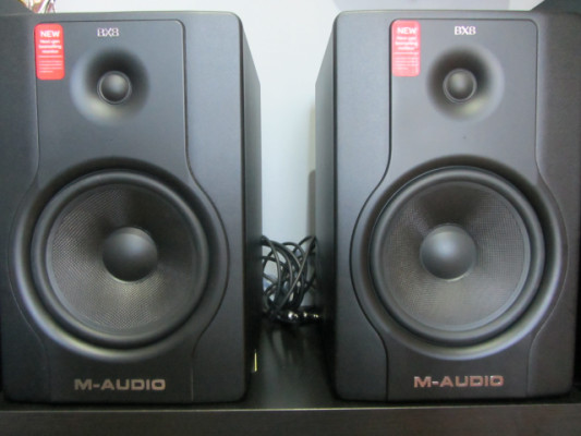 Monitores M audio Bx8 Reservados!!!