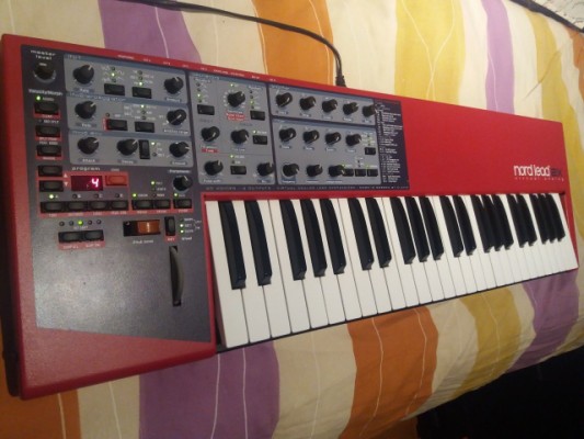 Clavia Nord lead 2X