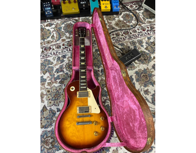 Tokai Reborn LS-80 Old Sunburst 1979 + Regalos