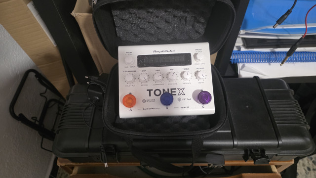 Tonex pedal White Anniversary edt.