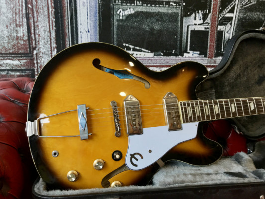Epiphone Casino Inspired by Lennon
