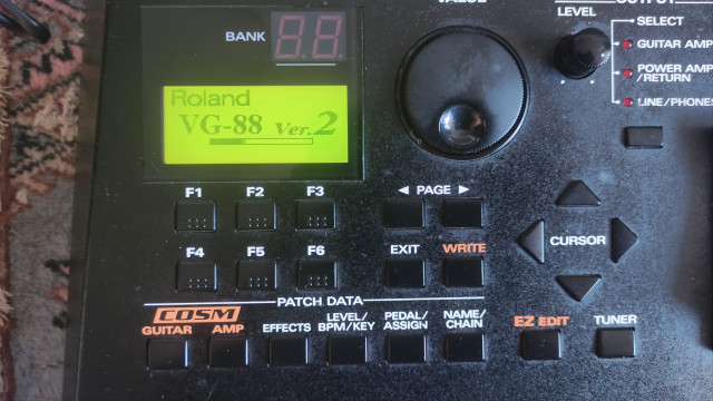 Roland Vg88 v.2+pastillaGk3+cable gk+maletin