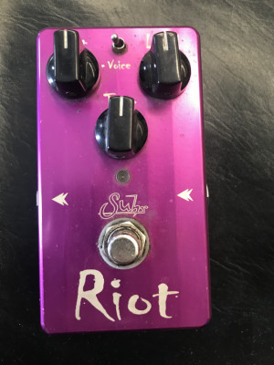 SUHR RIOT Impecable!!!