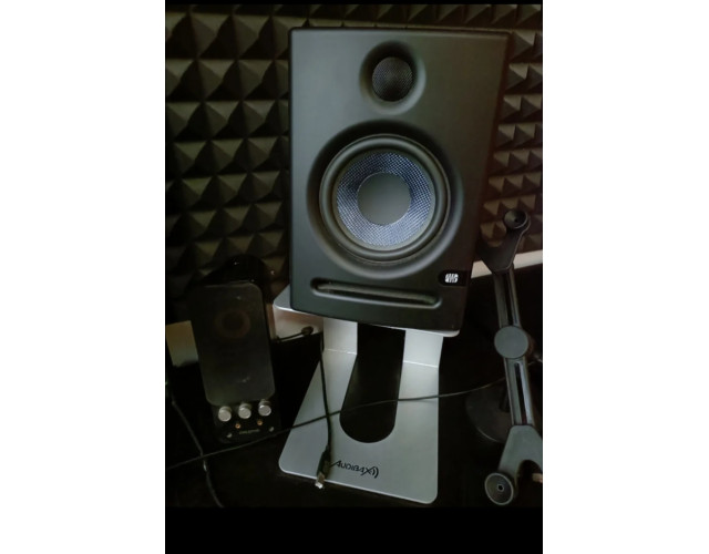 Monitores Presonus Eris E5