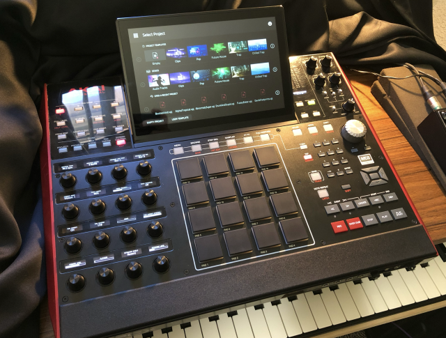 Akai MPC X