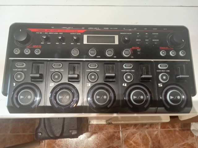 Loop Station RC- 505
