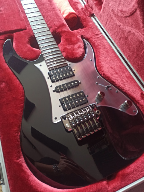 Ibanez rg2550z