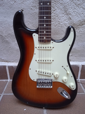 2018 Fender Stratocaster XII 12 cuerdas, Superprecio!