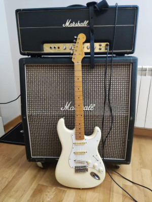 Fender Stratocaster Japan 84/87