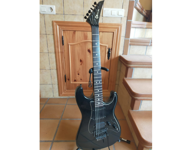 Charvel Model 3 1986 Japon / Dimarzio DP151 PAF / Floyd Rose