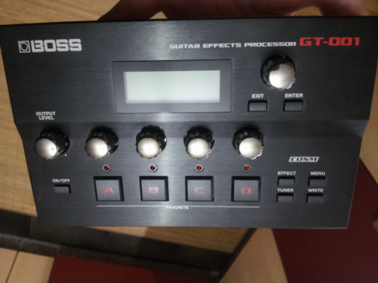 Boss GT-001 mismos sonidos Gt-100 reamp y patchs glenn delaune