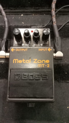 Boss metalzone MT-2