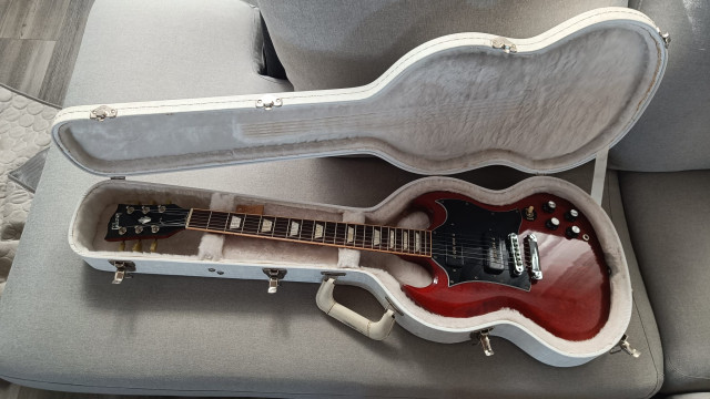 Gibson sg  Standard P90