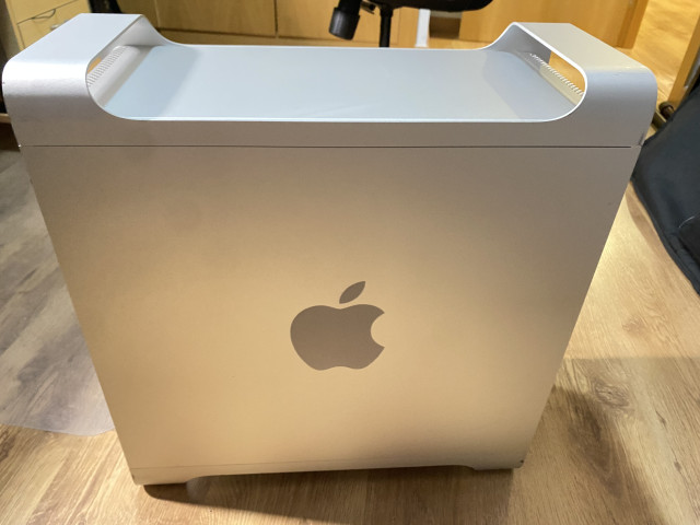 VENDO MAC PRO ( principios del 2009)