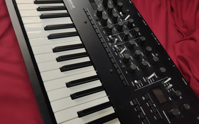 Korg Minilogue xd